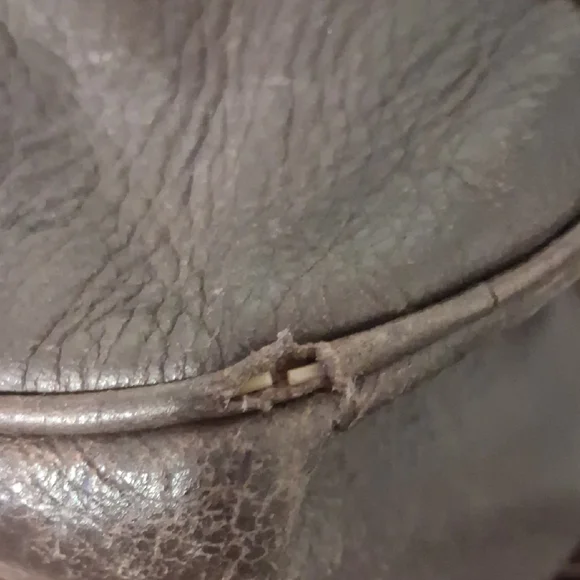 MCM Limited Edition Vintage Green and Brown Viseto Velvet Shoulder Bag. - Picture 11 of 11